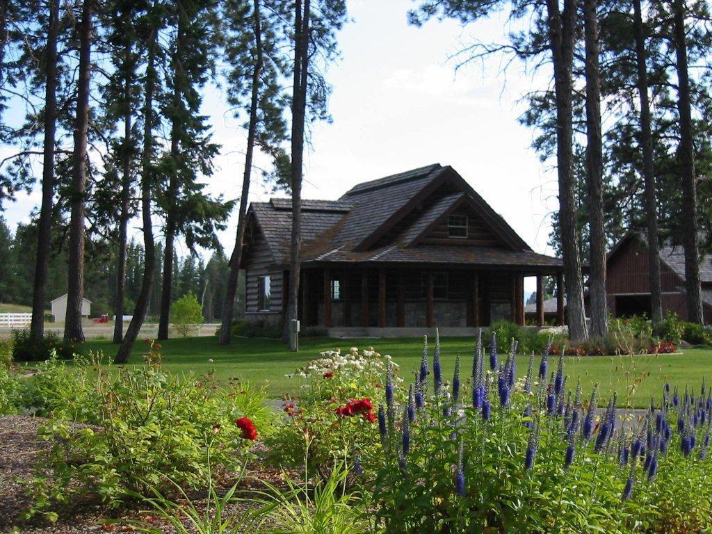 Glacier Mountain Lodge Columbia Falls Camera foto